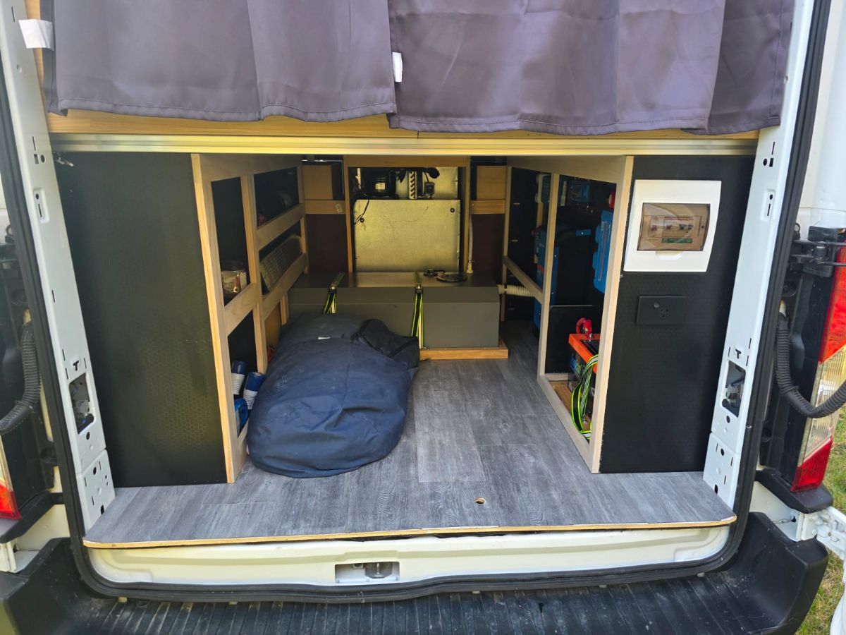 2020 Ford Transit 350E LWB High Roof — photo 5