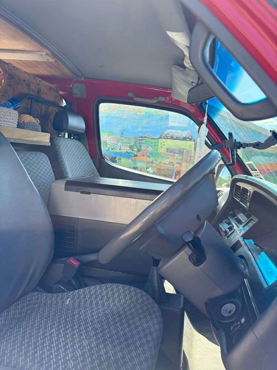 2002 Toyota HiAce — photo 5