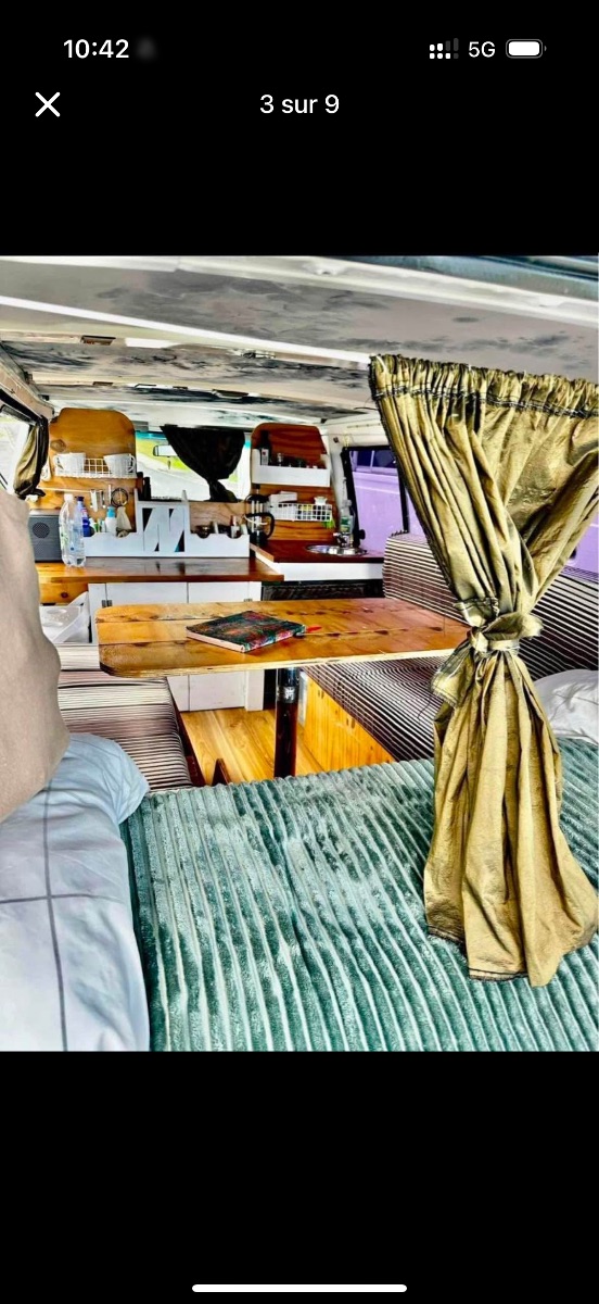 2002 Mitsubishi L300 — photo 2