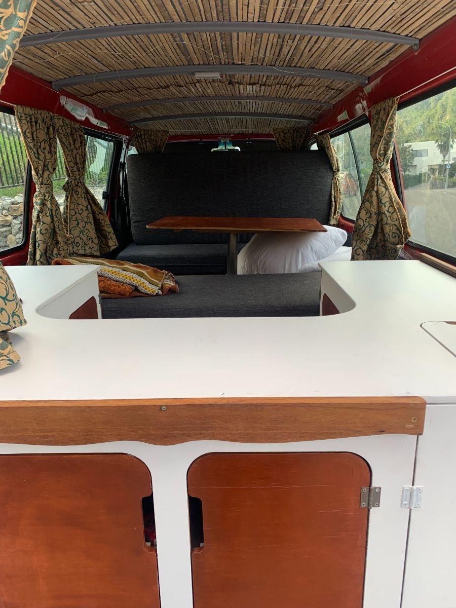 2003 Toyota HiAce — photo 4