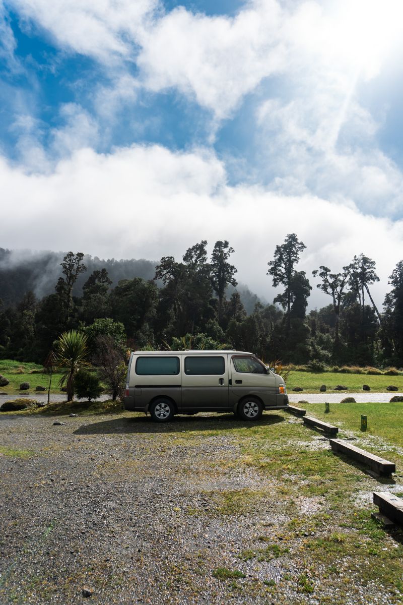 2006 Nissan Caravan