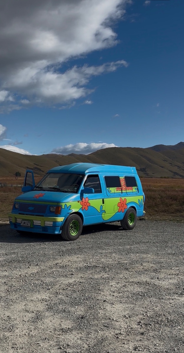 1993 Chevrolet  Astro  — photo 3