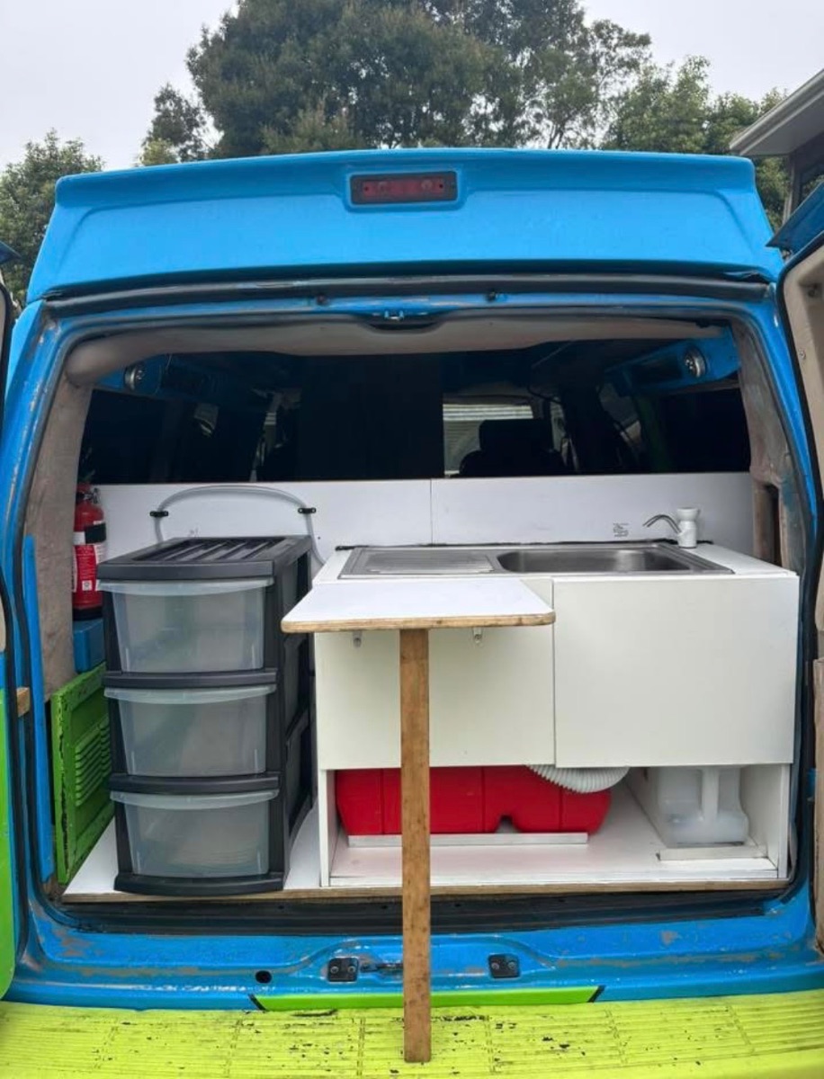 1993 Chevrolet  Astro  — photo 4