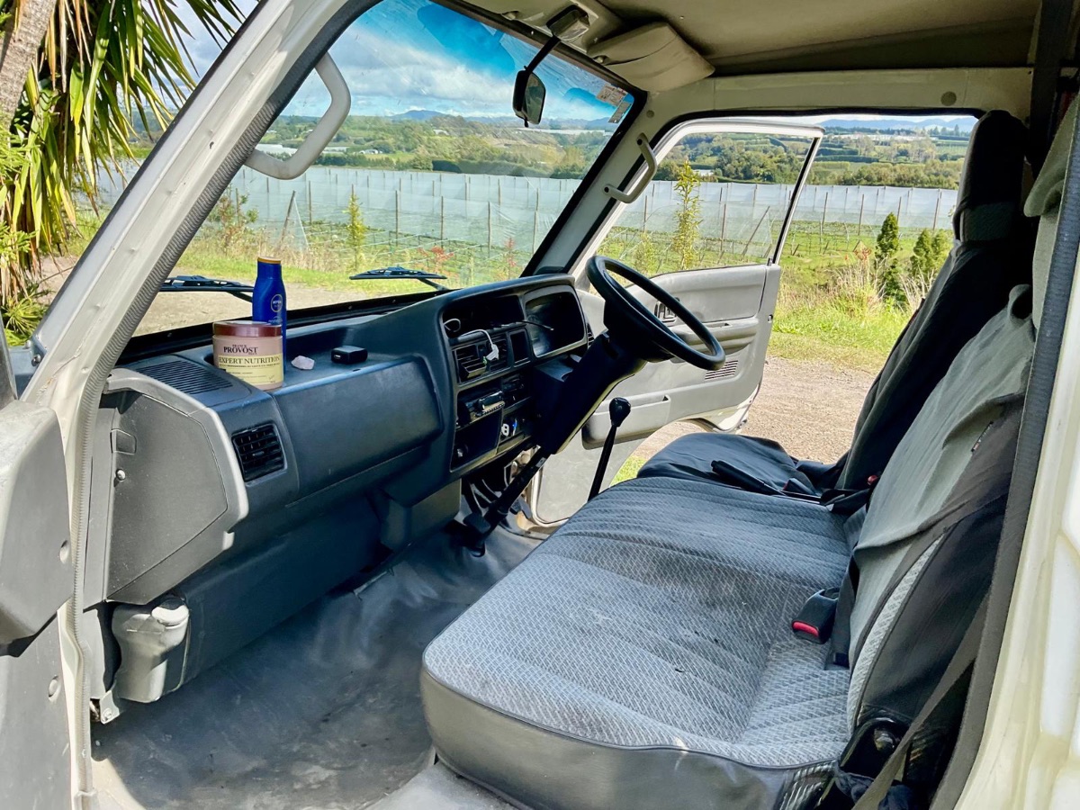 1997 Ford Econovan — photo 5