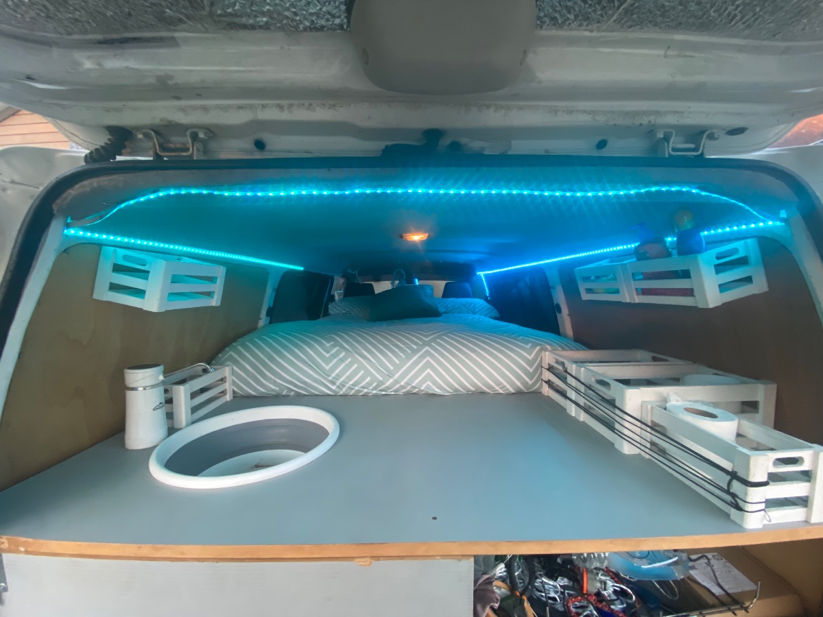 2010 Mitsubishi Delica