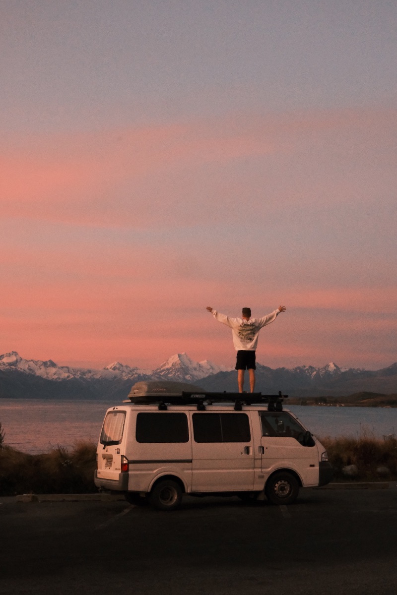 2010 Mitsubishi Delica — photo 4