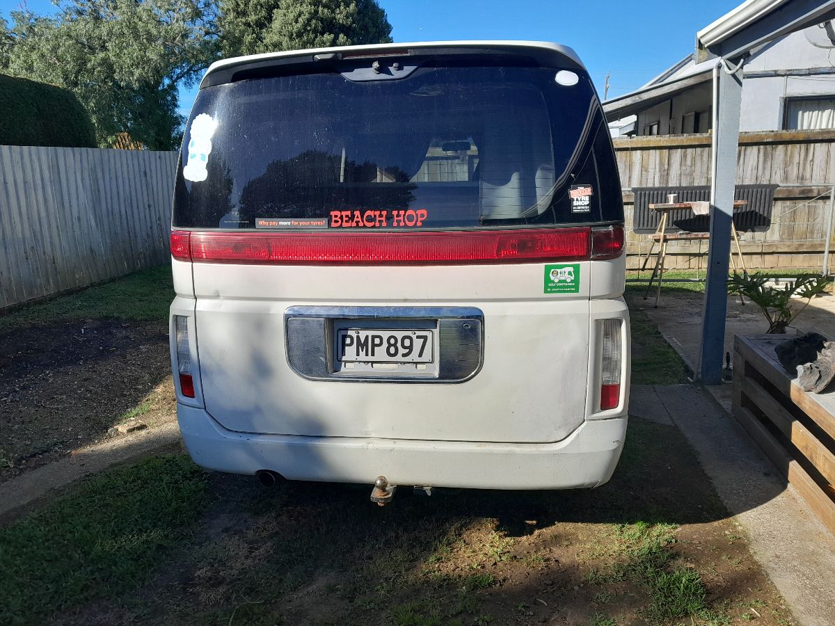 2003 Nissan Elgrand